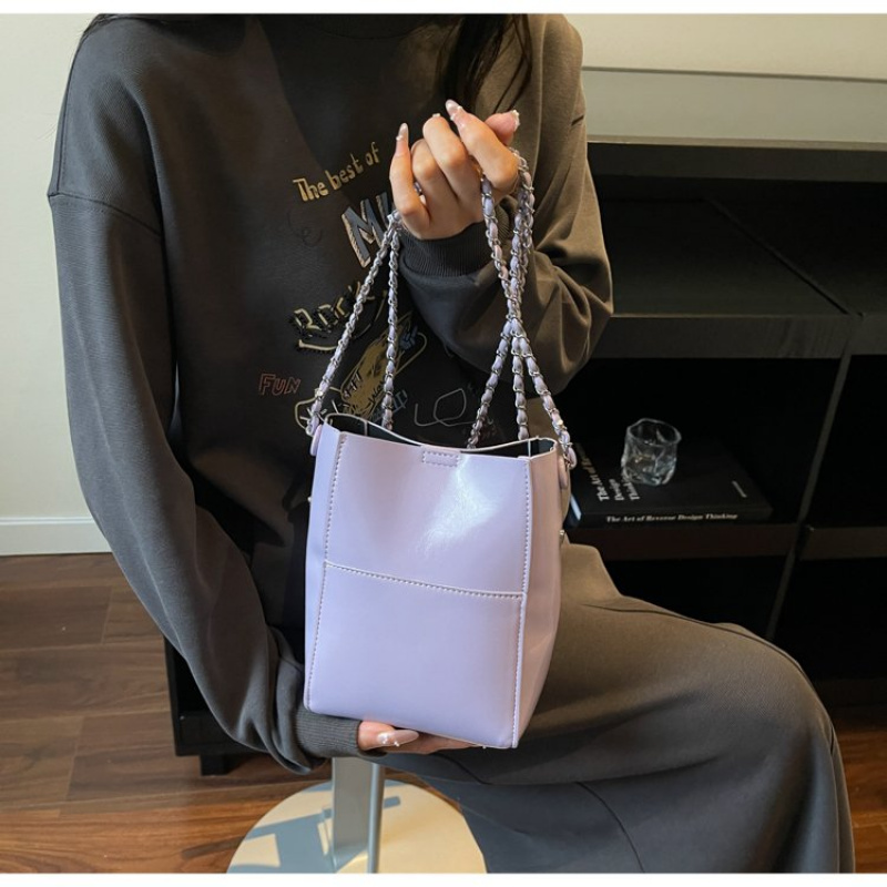 Luxury Bags Paris - 2025 حقيبة كتف جلدية للسيدات ذات