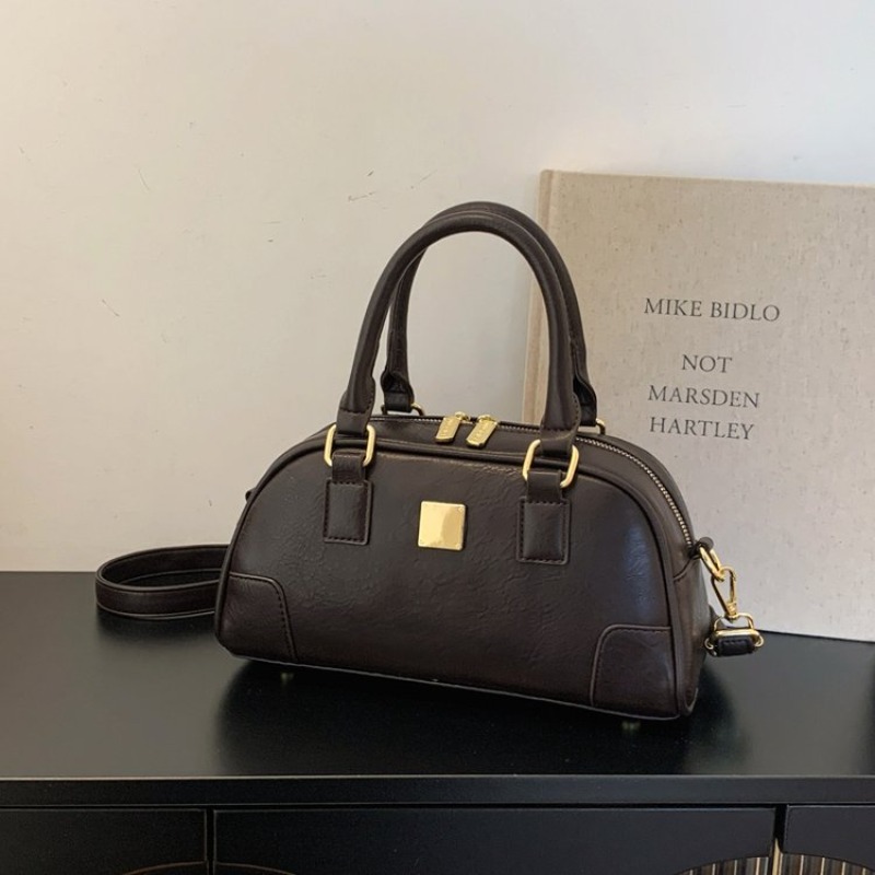 حقيبة حفاضات فاخرة من ماركة مص - مراجعة Luxury Bags Paris وسعره
