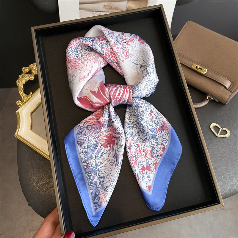 وشاح حريري بتصميم فاخر مطبوع ل - مراجعة Luxury Bags Brand وسعره