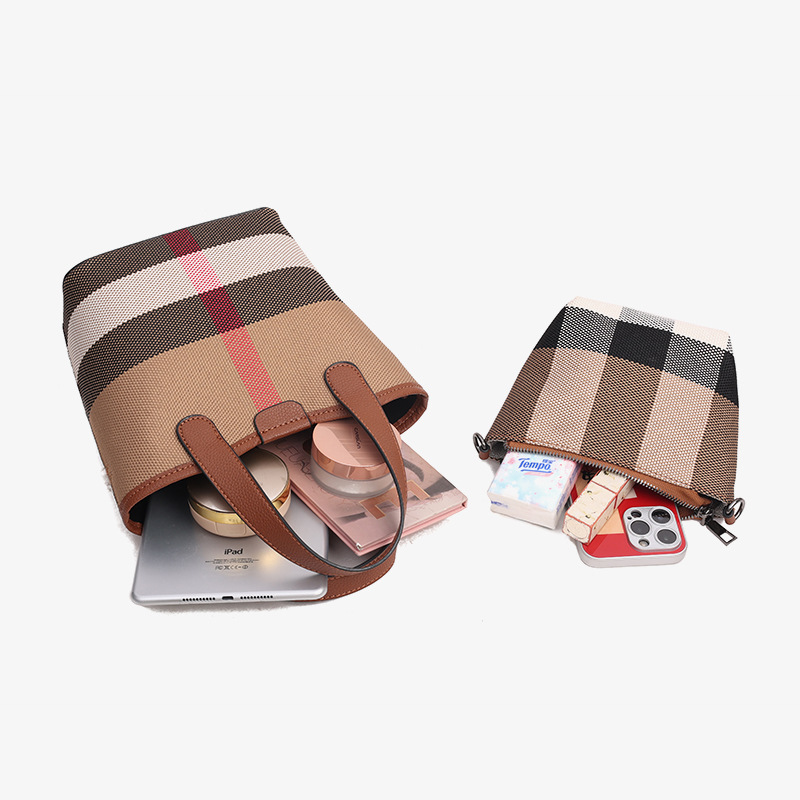 حقائب حفاضات جلدية أنيقة وبسيط - مراجعة Luxury Bags Paris وسعره
