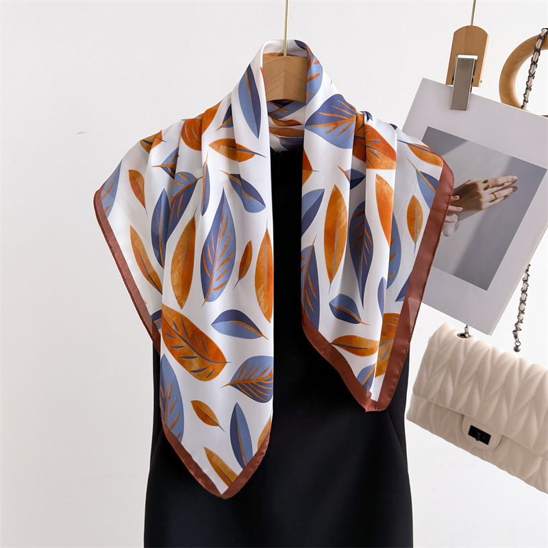العلامة التجارية الفاخرة طباعة - مراجعة Luxury Bags Brand وسعره