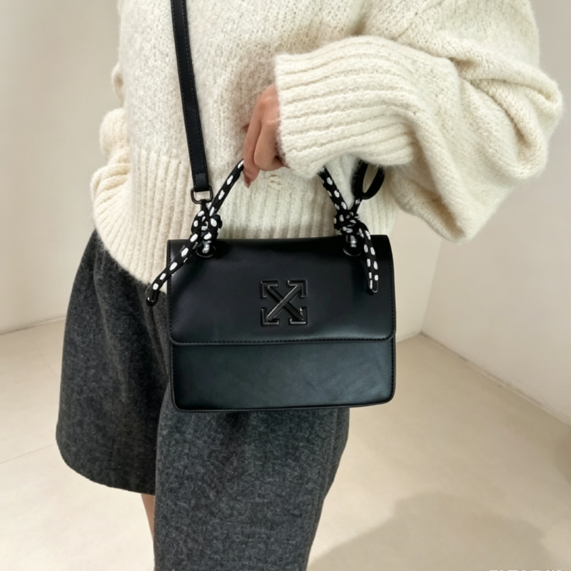 حقيبة ماسنجر عصرية على طراز با - مراجعة Luxury Bags Paris وسعره